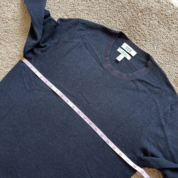 COS Men’s Navy Blue Wool Yak Cotton Blend Crewneck Sweater - Picture 6 of 7